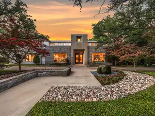 Exceptional Luxury Living on a Golf Course Lot
