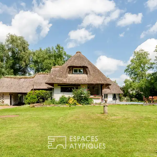 UNIQUE 1965 DESIGN IN SERENE SETTING