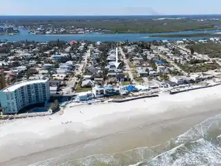 Coastal Living at Its Finest Five Houses to the Beach