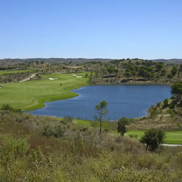 GENEROUS PLOT FOR BESPOKE VILLA IN EXCLUSIVE GOLF RESORT