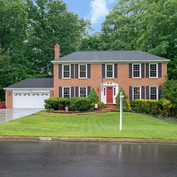 BEAUTIFUL BRICK-FRONT COLONIAL