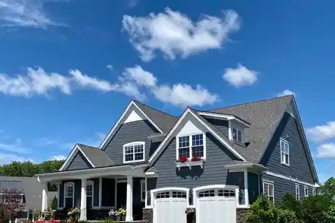 Fantastic Home in an Upscale Community
