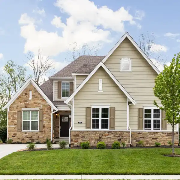 NEARLY NEW HOME IN DESIRABLE HIDDEN PINES