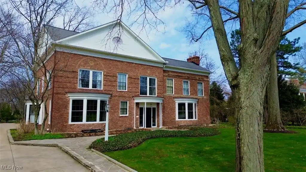 Grand Shaker Heights Colonial