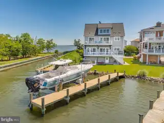 Coastal Retreat on Oyster Creek