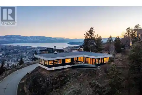Ultra-modern Newer Build Enveloped by Nature