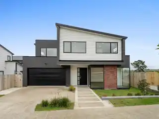 Master-Planned Development with Natural Surroundings