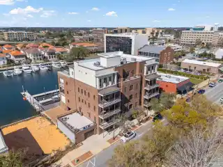 Luxury Marina-View Condo in the Heart of Downtown Pensacola