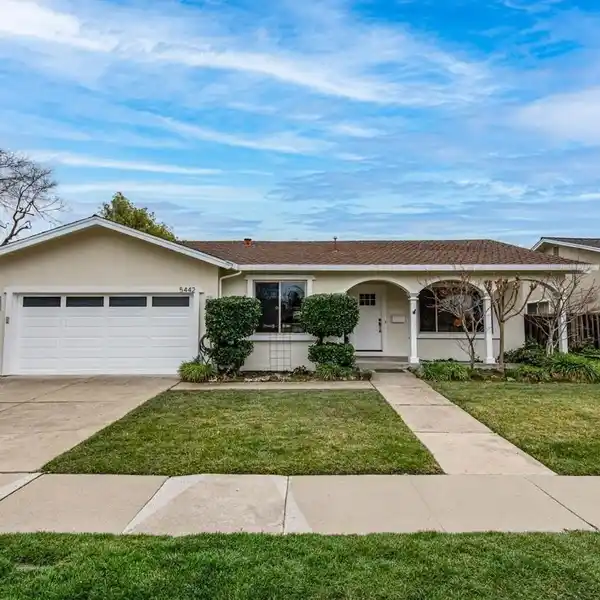 BEAUTIFUL RENOVATED SINGLE-STORY HOME