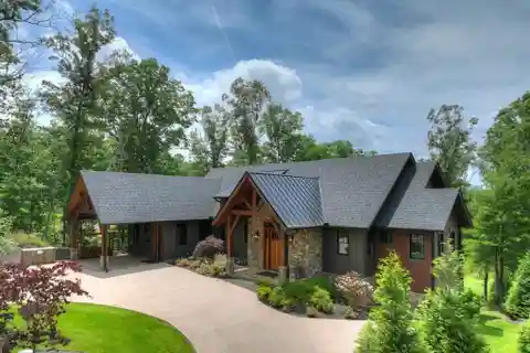 Elevated Mountain Living