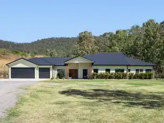 Spacious Modern Sanctuary