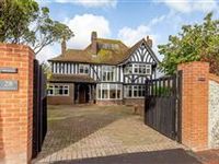 AN IMPRESSIVE AND WELL-PROPORTIONED SIX-BEDROOM ARTS AND CRAFTS HOUSE