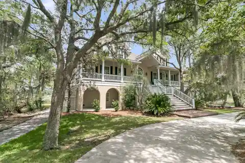 Marshfront Oasis with Deepwater Dock
