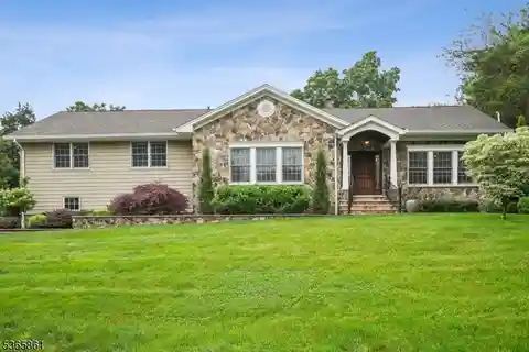 Renovated Custom Home on a Quiet Cul-De-Sac