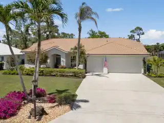 Full Renovated Pool Home with Golf Views