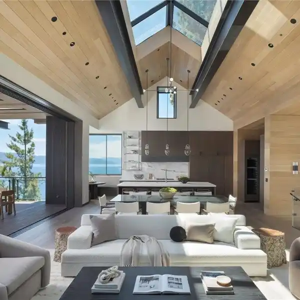 NEW LAKEFRONT CONSTRUCTION ON CRYSTAL BAY