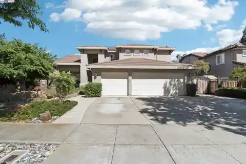 Meticulously Maintained Home in Sought-after Coventry