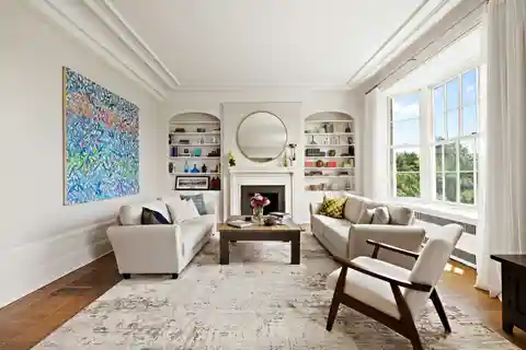 Rare Gem with Timeless Prewar Bones