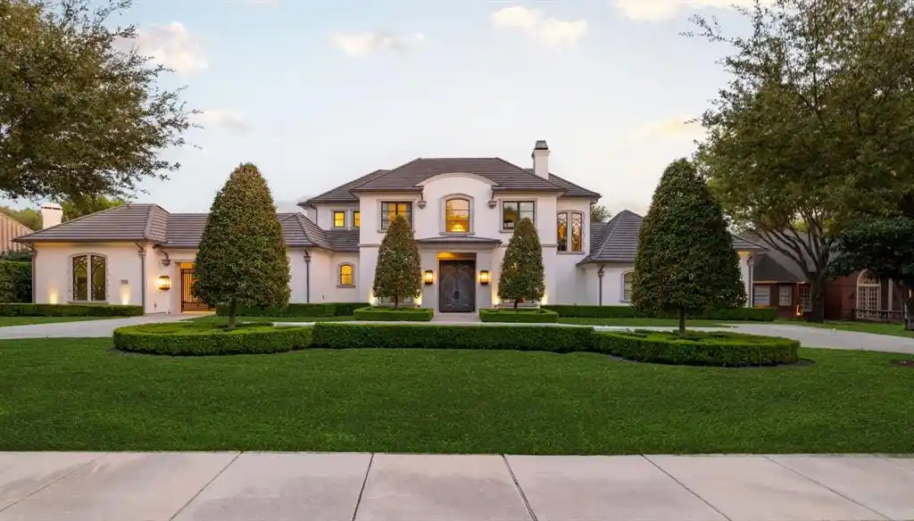 Expansive Six Bedroom Sanctuary