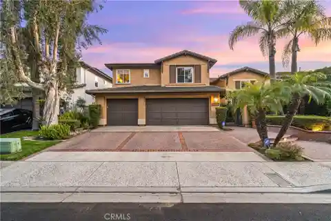A Gem in Sought-After Canyon Crest Estates