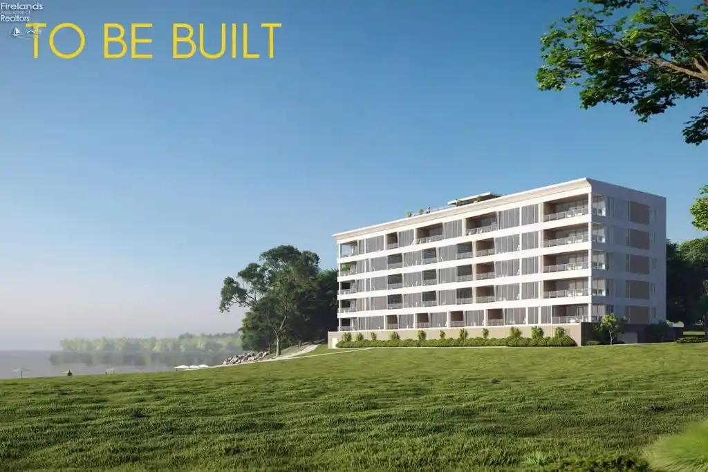 Lakefront Condominium in Waterwood Resort