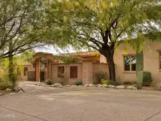 The Ultimate in Luxury and Location