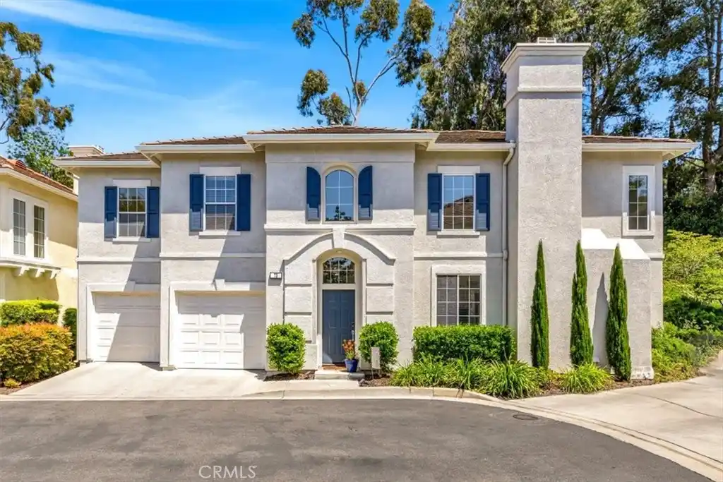 Beautifully Remodeled Home in Gated Melrose