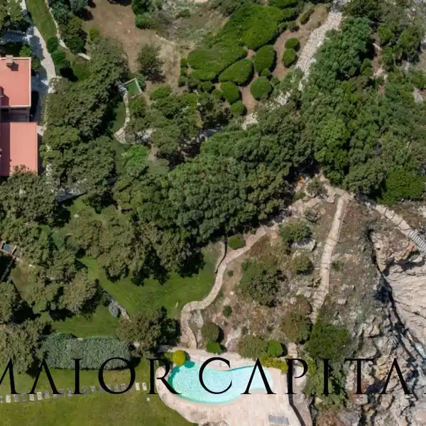 REMARKABLE SEA VIEW VILLA