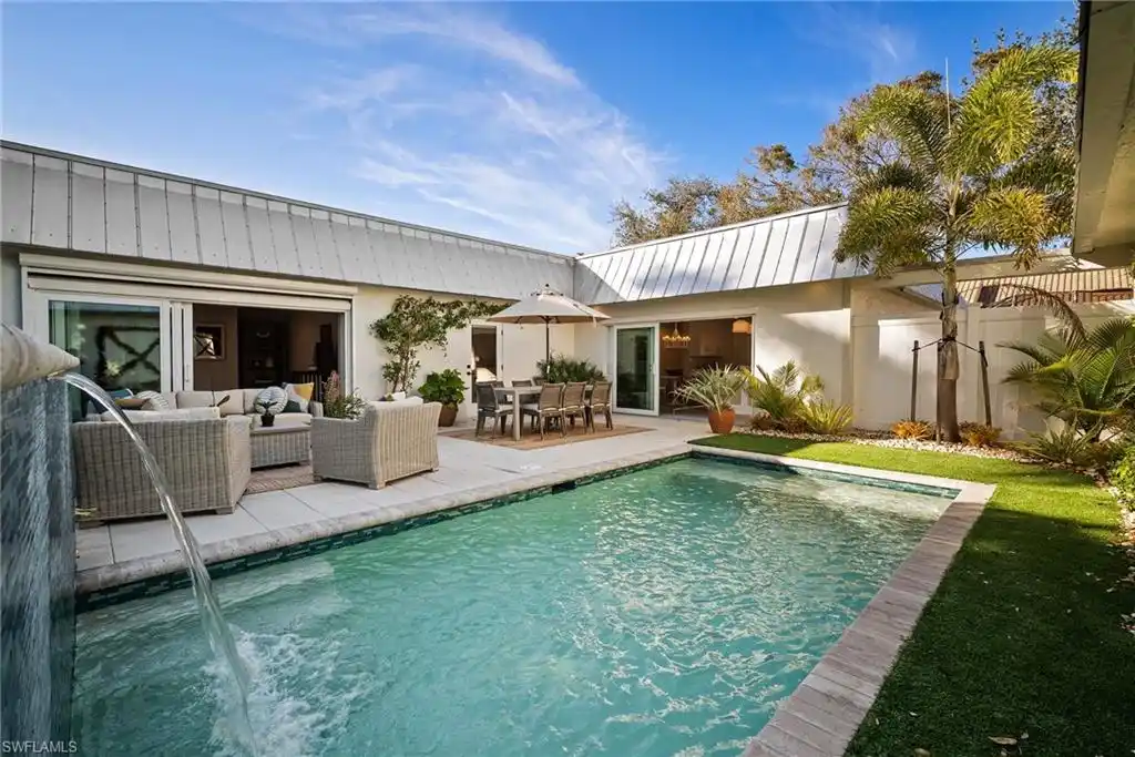 Exquisitely Remastered Home in Seagate Villas