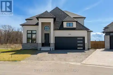 Spacious Niagara Falls Home with High-End Finishes