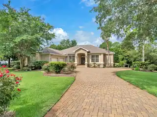 Modern Coastal Home in Kelly Plantation