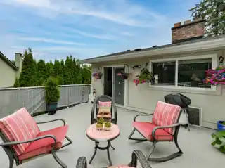 Exceptional Family Residence