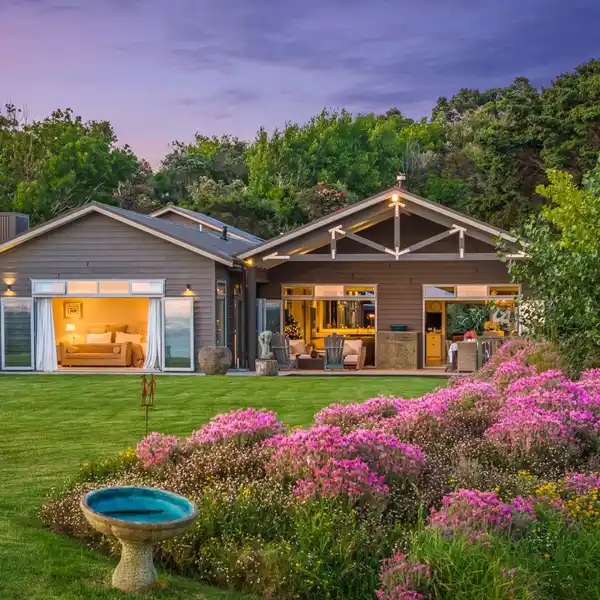 WHERE LUXURY MEETS UNTOUCHED BEAUTY