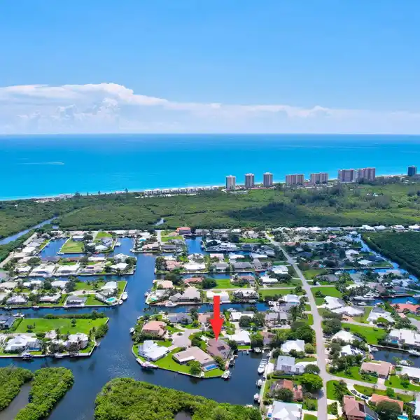 METICULOUSLY MAINTAINED WATERFRONT RESIDENCE