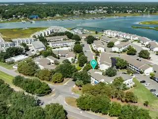 Upgraded End Unit in Sought-After Channel Walk