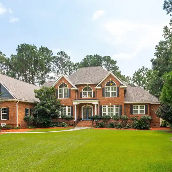 SERENE RETREAT IN THE HEART OF THE LOWCOUNTRY