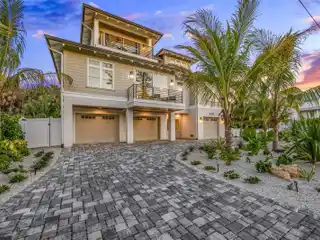 Annabella by the Sea