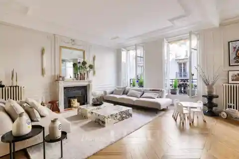 Stylish Early 20th Century Apartment with Cellar