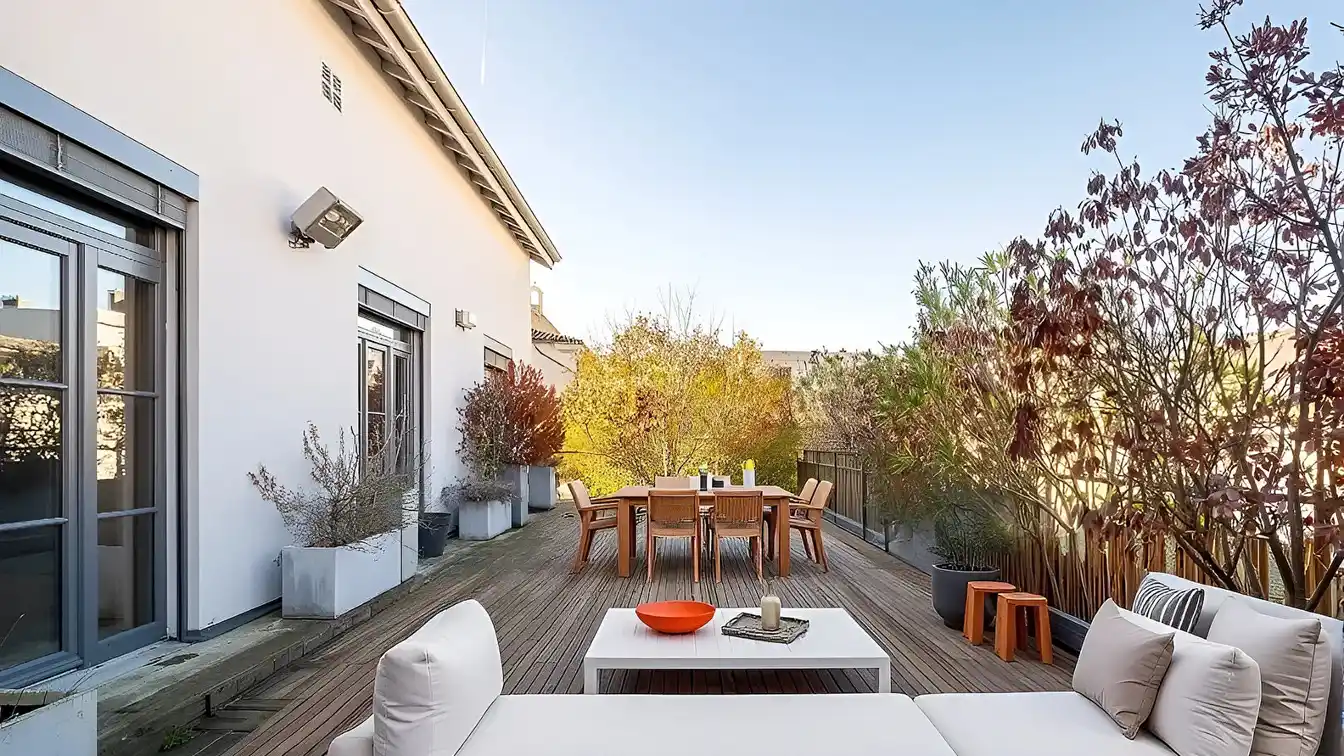 Unique  Industrial Loft-style Townhouse