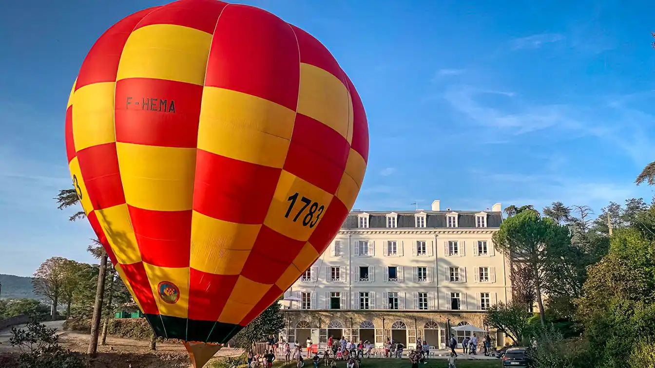 Louis Xvi-style Property Bordering the Centre of Annonay