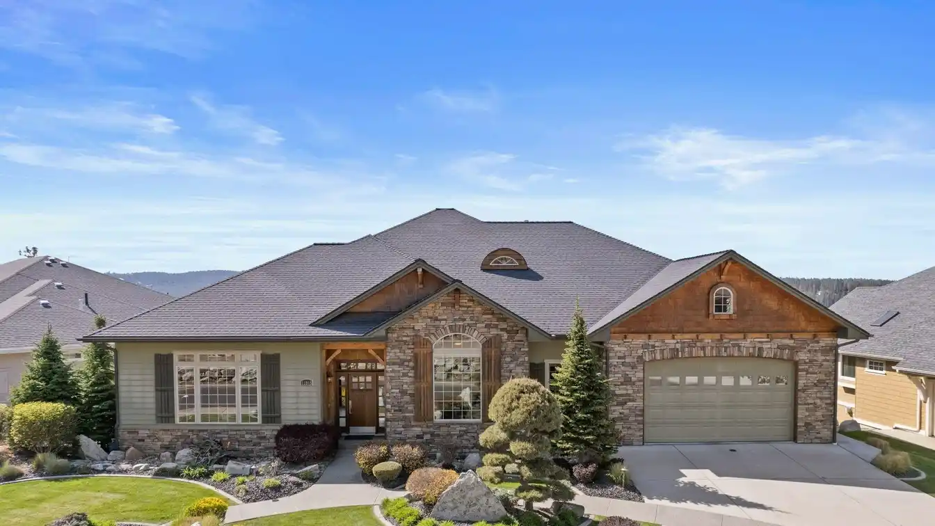 Fantastic Opportunity in Wandermere Estates