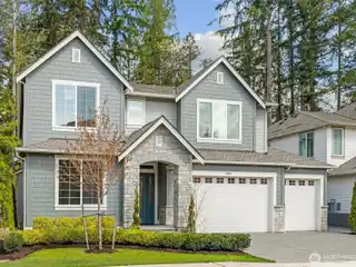 Rare Murray Franklyn Resale in Coveted Kensington