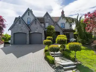 Resort-style Living in Morgan Creek