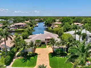 Exquisite Residence in Frenchman's Creek