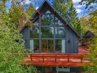 Western-Exposure Cabin with Breathtaking Sunset Views