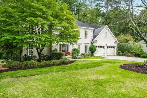 Exceptional Home in Hampton Woods