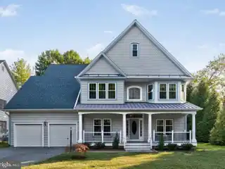 Immaculate Colonial with Grand Interior Upgrades