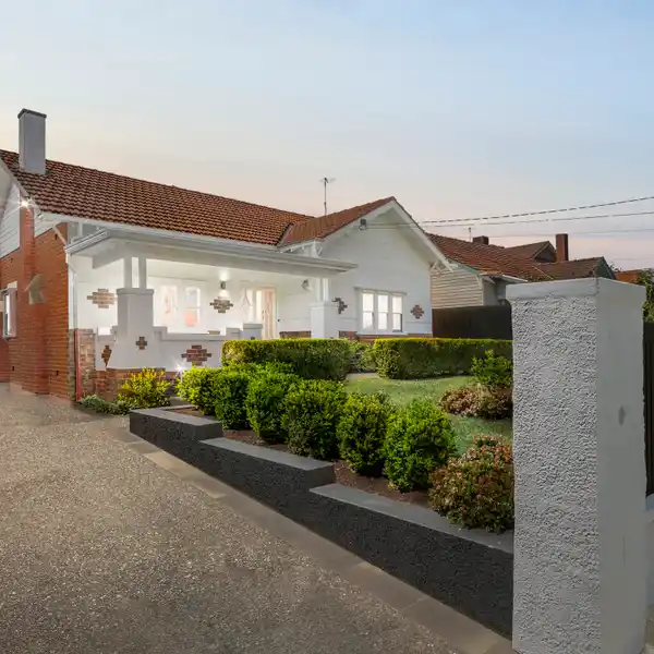 TIMELESS ALLURE AND RADIATING MODERN SOPHISTICATION BUNGALOW