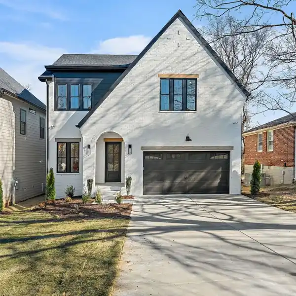 CLASSIC BRICK HOME WITH DESIGNER TOUCHES