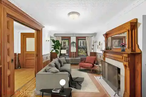 Charming Park Slope Apartment with a Lavish Backyard